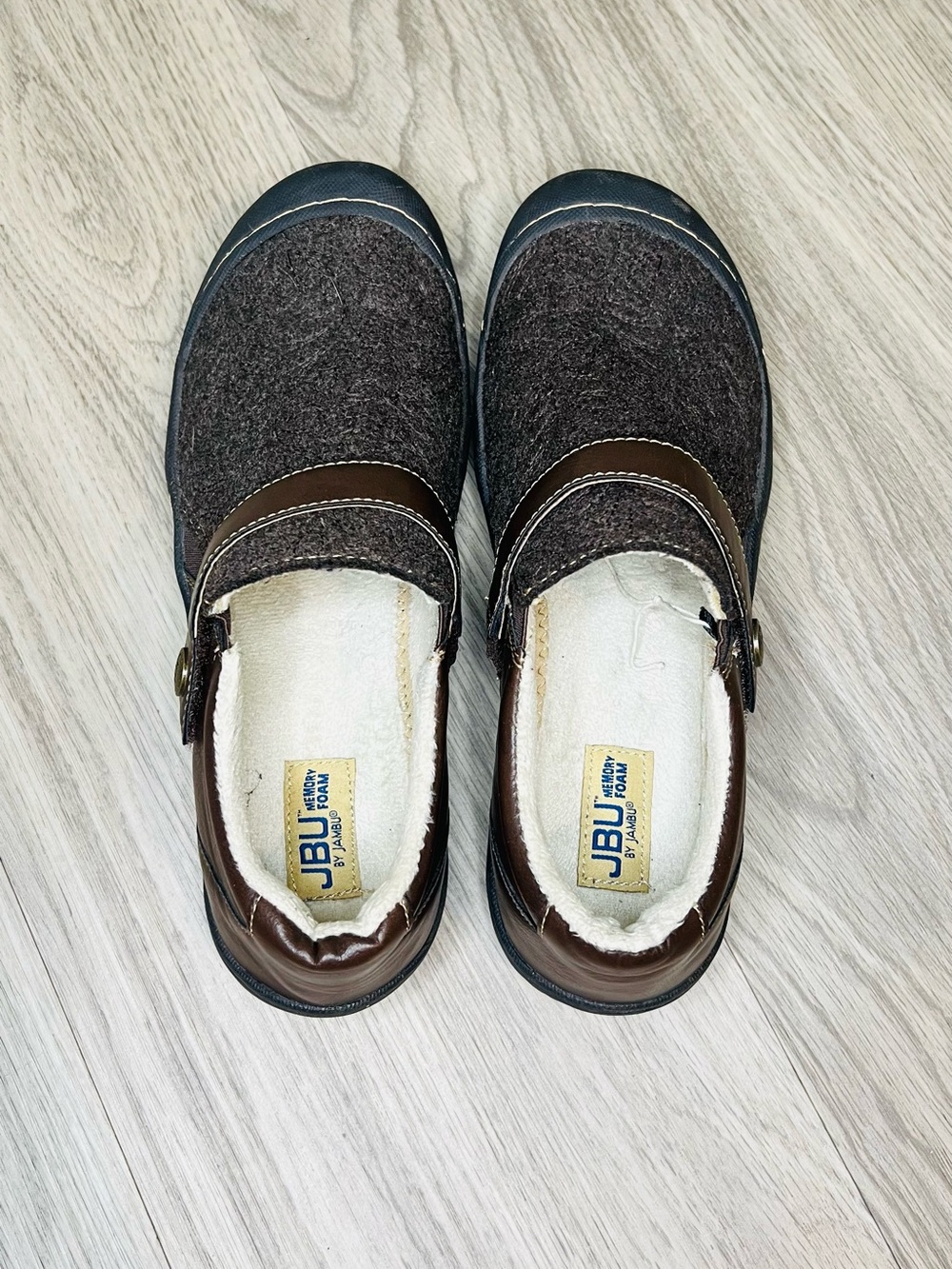 JBU by Jambu Women’s Clogs Brown Fleece Lined Slip On Sz 9M Comfort Shoes
